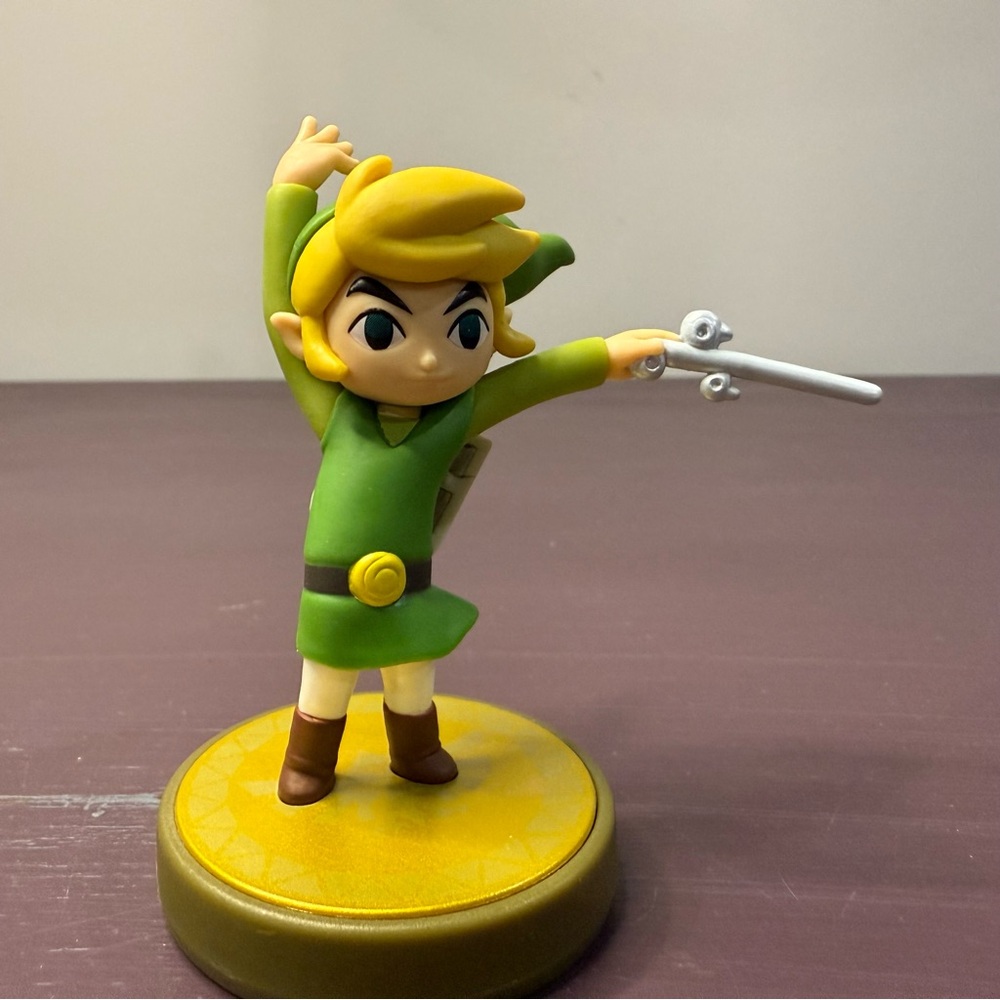 Legendary Green and Yellow Gaming Figurine